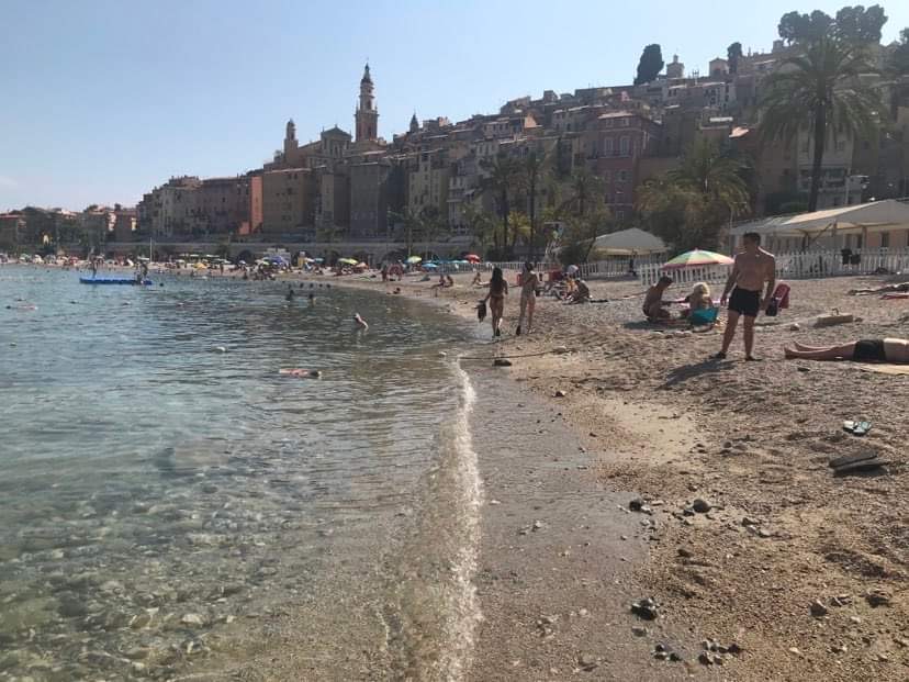 At the Sablettes beach