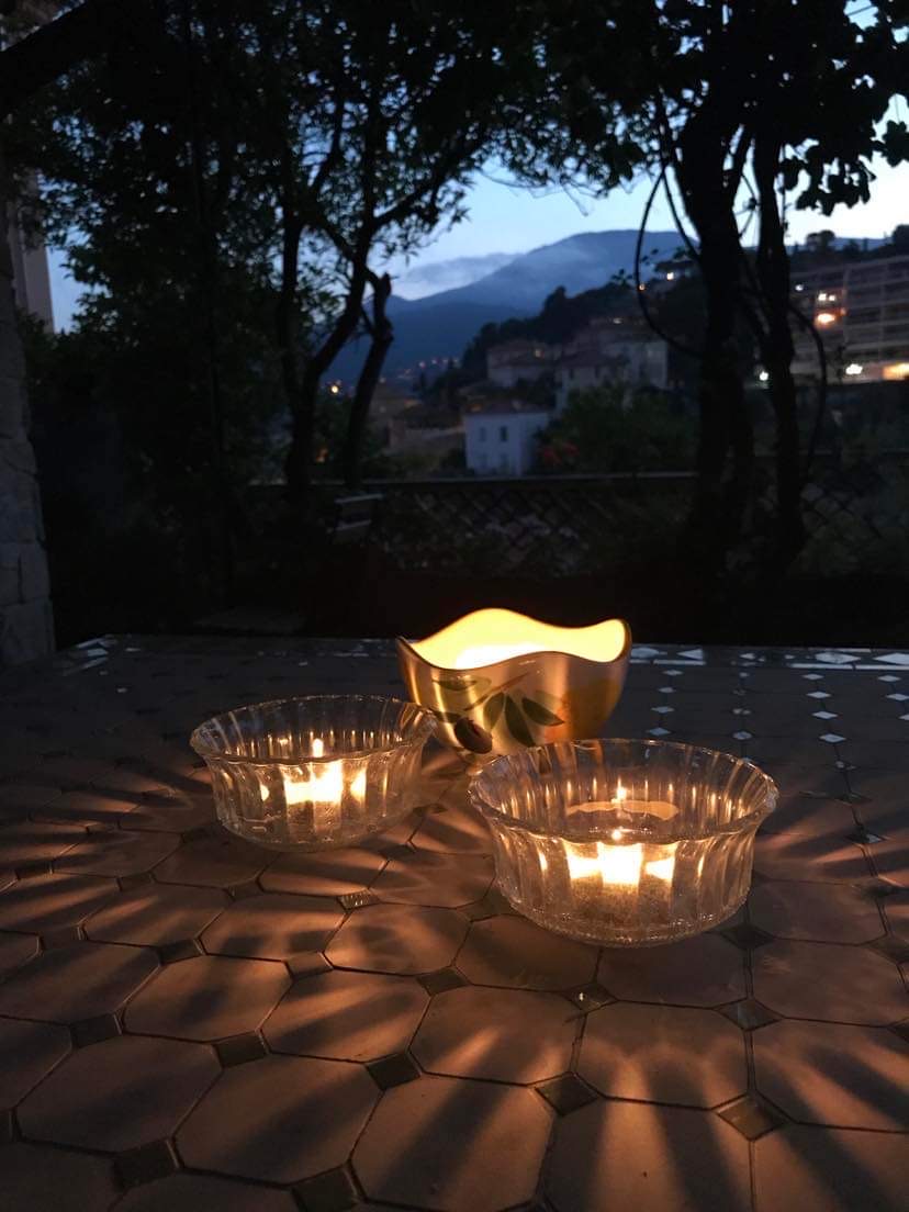 Romantic dining table